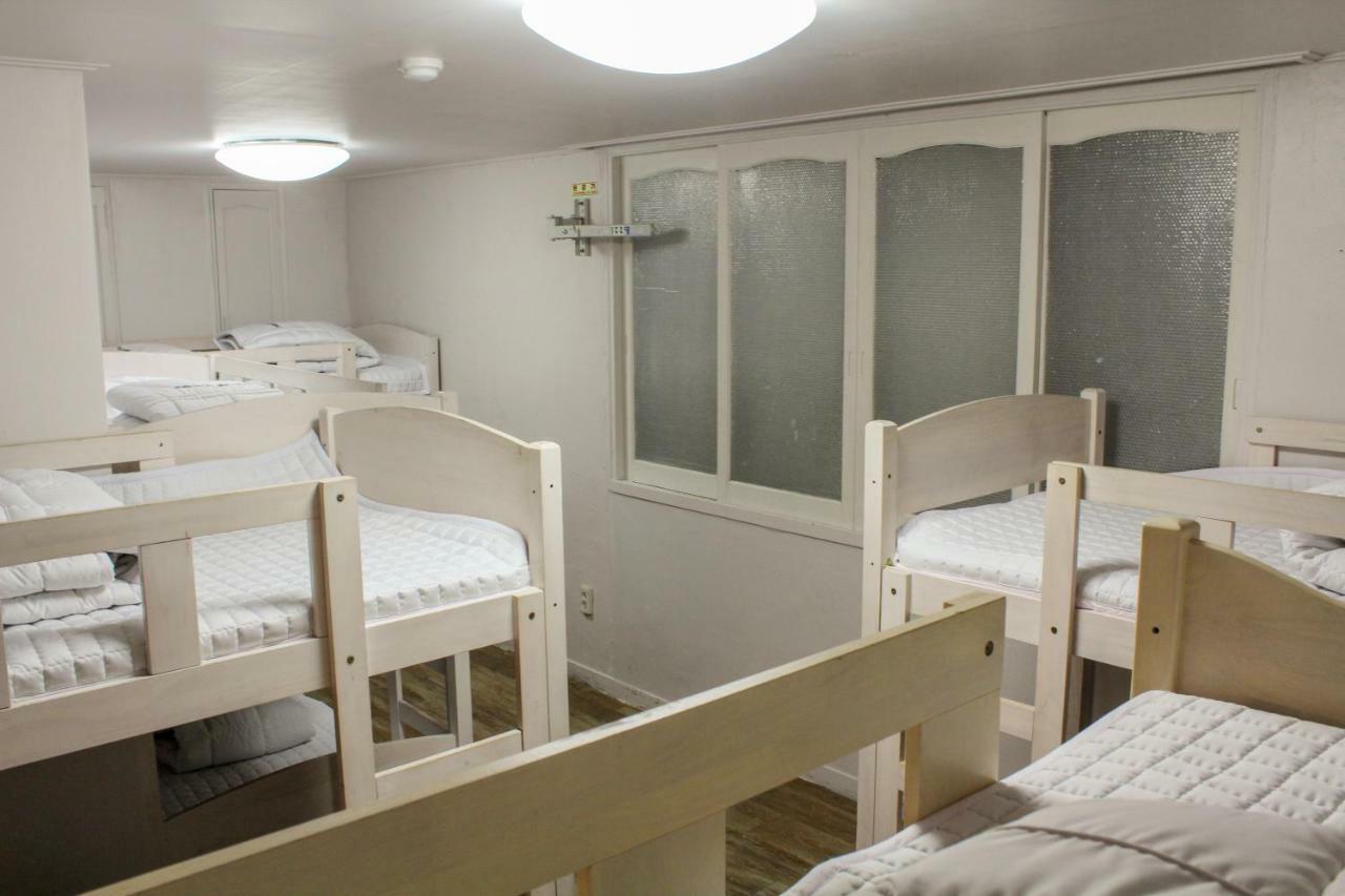 Orange Guesthouse Пусан Экстерьер фото