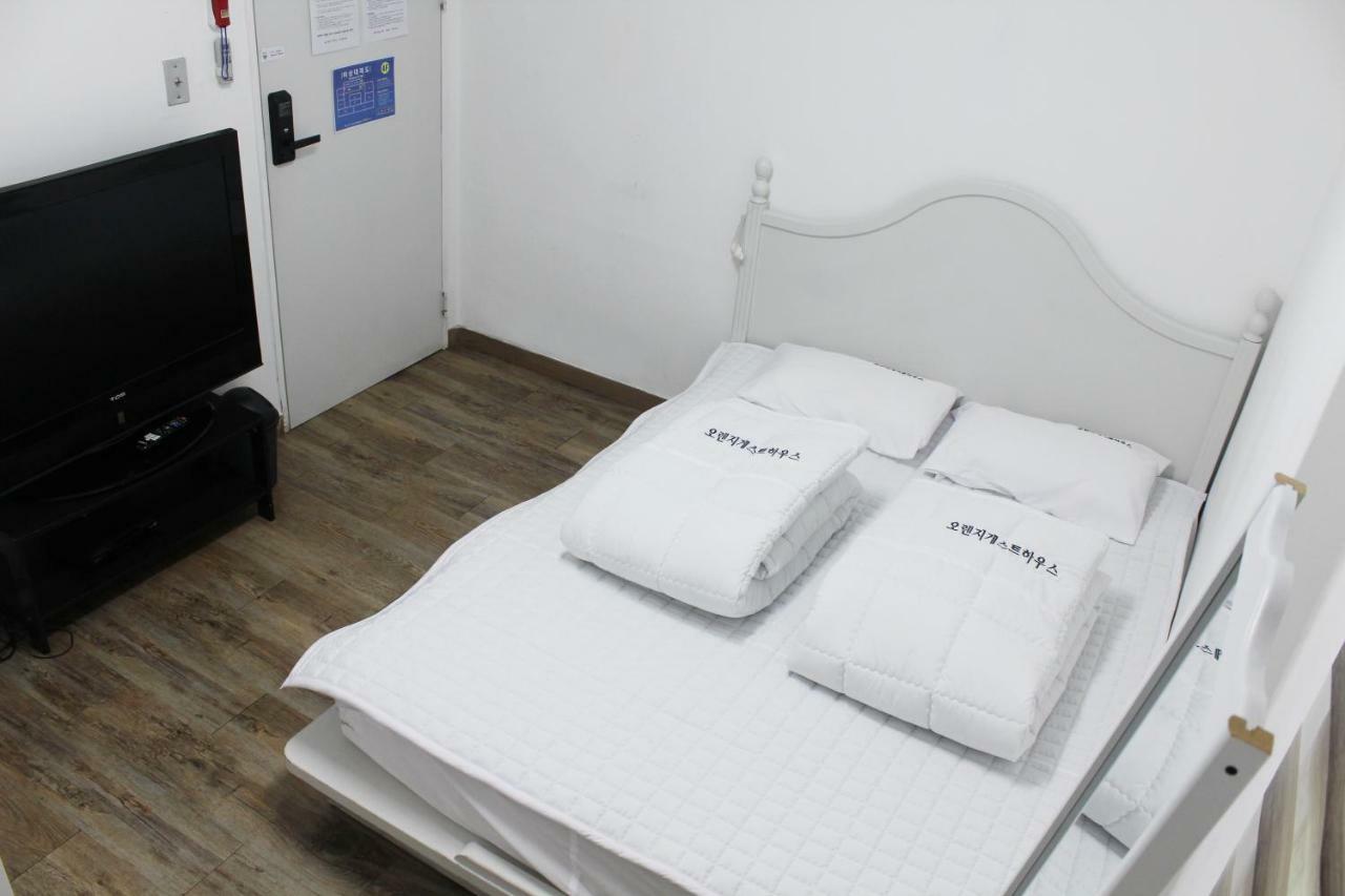 Orange Guesthouse Пусан Экстерьер фото